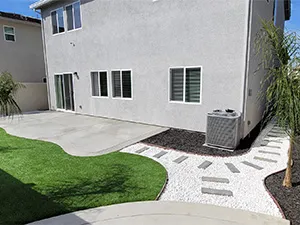 RMR Construction & Remodeling concrete construction, driveways, walkways, retaining walls, pavers, backyard landscaping, backyard remodeling, whole house landscaping