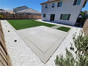RMR Construction & Remodeling concrete construction, driveways, walkways, retaining walls, pavers, backyard landscaping, backyard remodeling, whole house landscaping