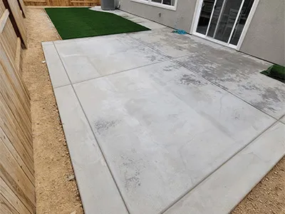 RMR Construction & Remodeling concrete construction, driveways, walkways, retaining walls, pavers, backyard landscaping, backyard remodeling, whole house landscaping